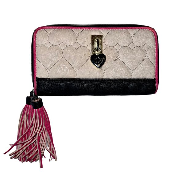 Betsey Johnson Handbags - Betsey Johnson ZA Heart Stitch Design Wallet with Tassel & Heart Lock Logo Charm